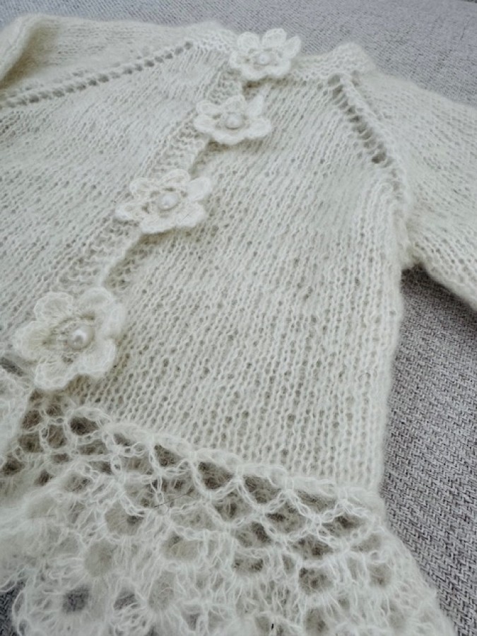 Megztukas mergaitei Lucy