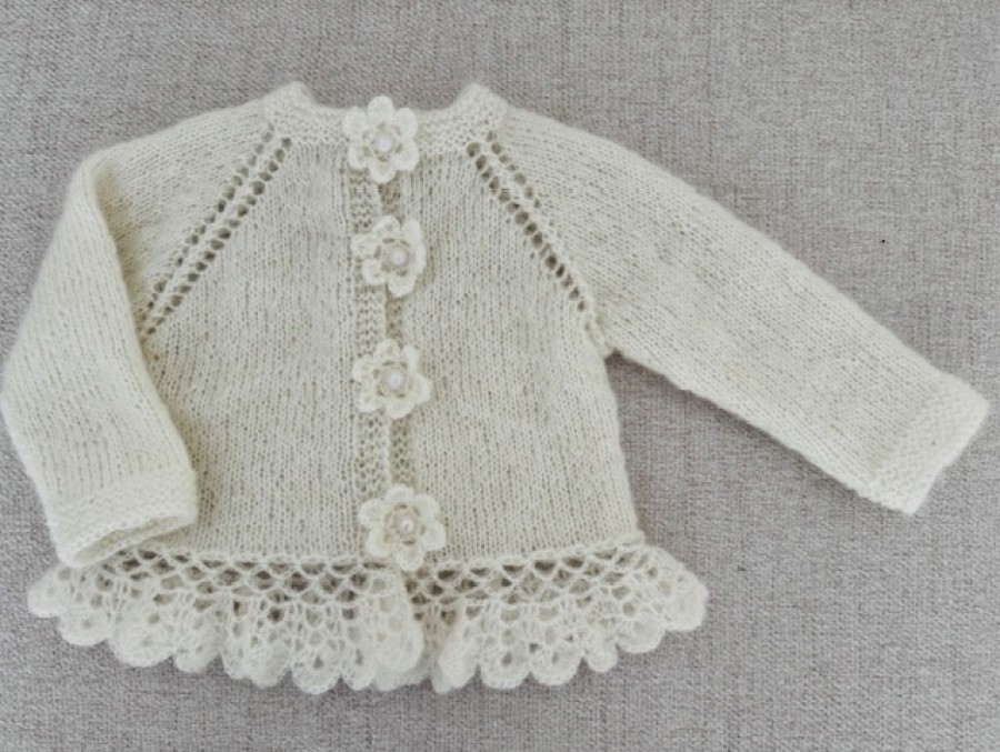 Megztukas mergaitei Lucy